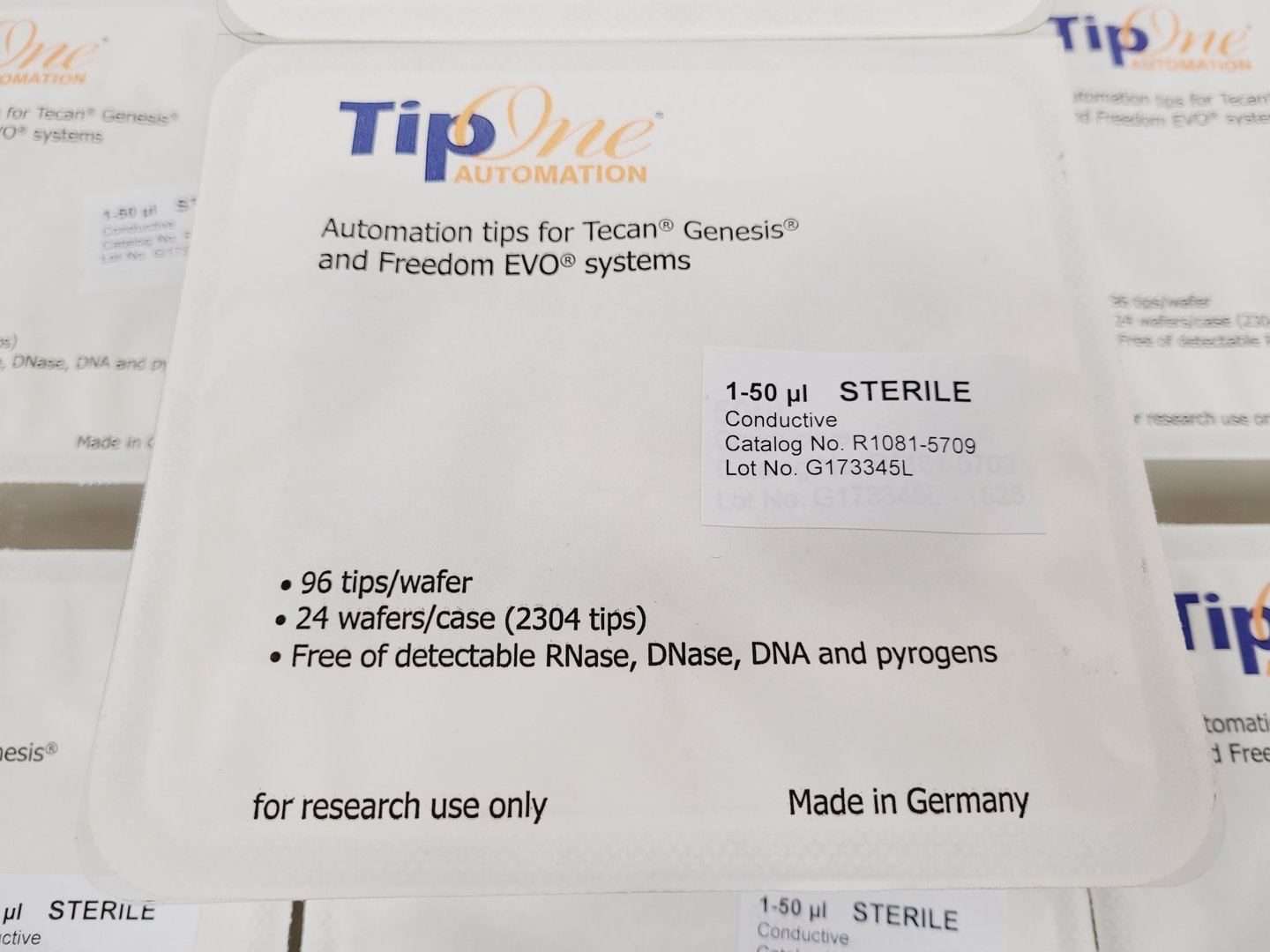 Image of Tecan Freedom Evo-2 200 Base Liquid Handler Evoware with Stand