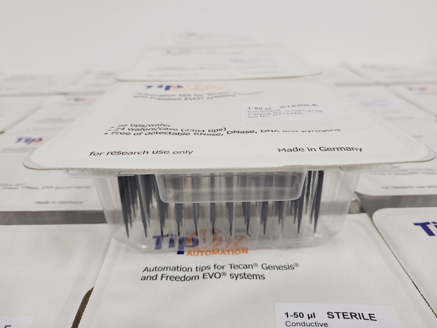 Image of Tecan Freedom Evo-2 200 Base Liquid Handler Evoware with Stand