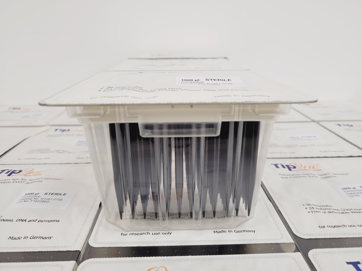 Image of Tecan Freedom Evo-2 200 Base Liquid Handler Evoware with Stand