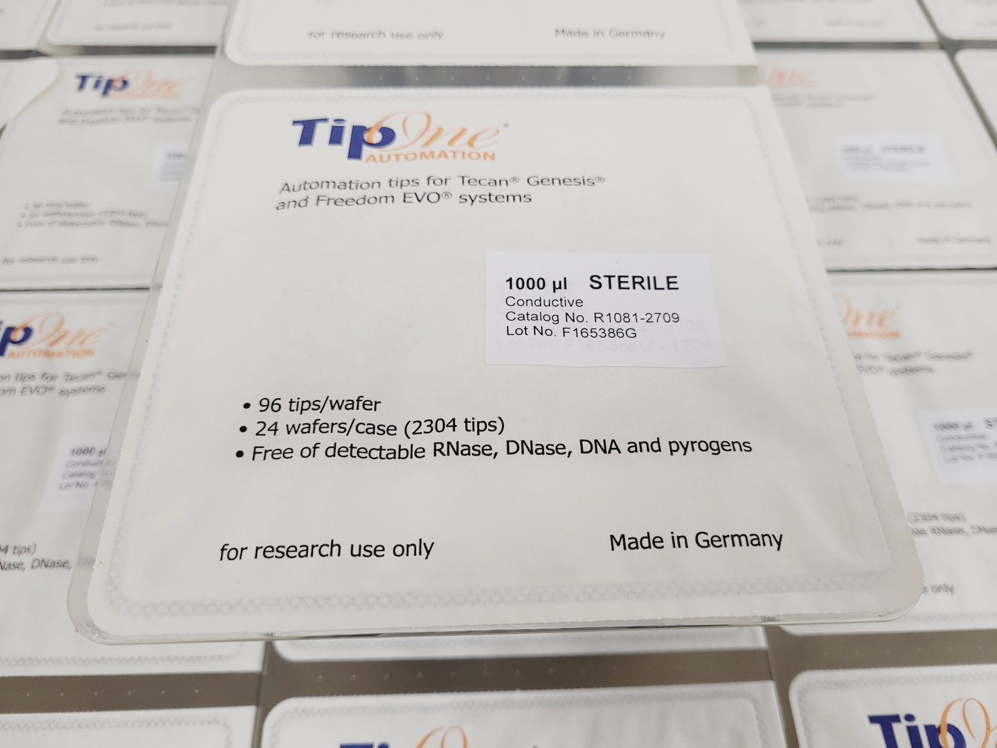 Image of Tecan Freedom Evo-2 200 Base Liquid Handler Evoware with Stand