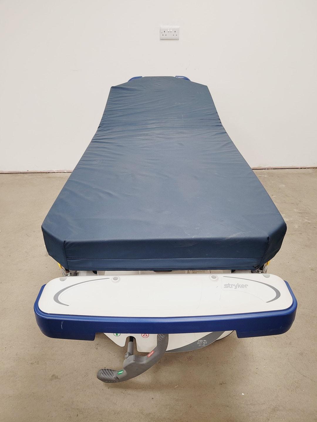 Image of Stryker 1105 5th Wheel Stretcher Hydraulic Trolley 