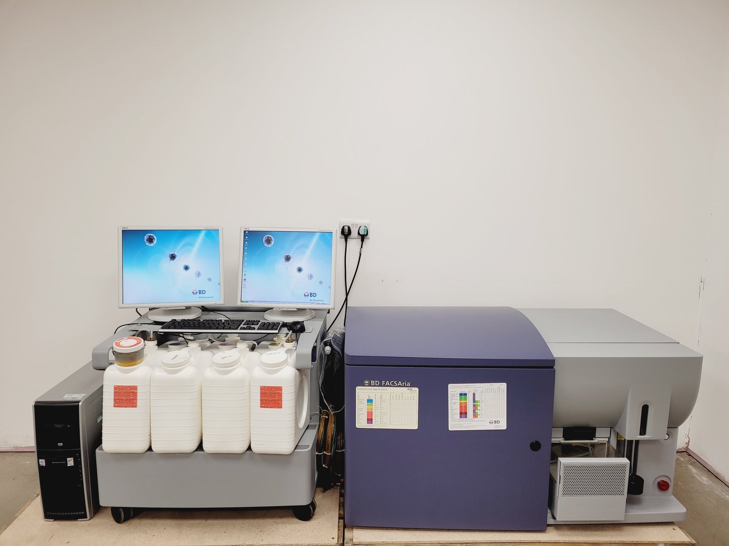 Image of BD Biosciences FACSAria II Cell Sorter w/ Fluids Cart PC & Accessories Lab