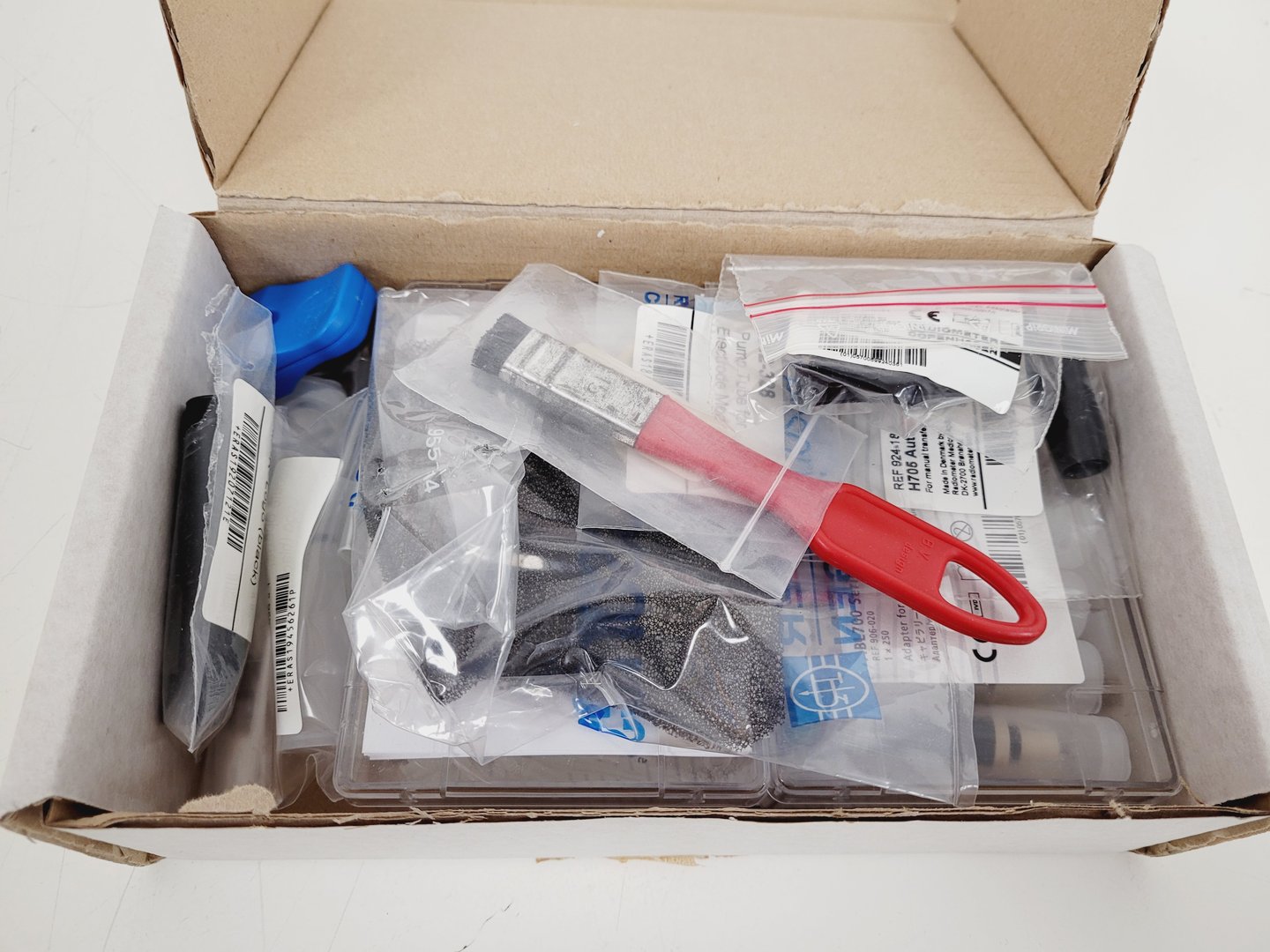 Image of Radiometer Limited ABL800 FLEX Blood Gas Analyser Lab