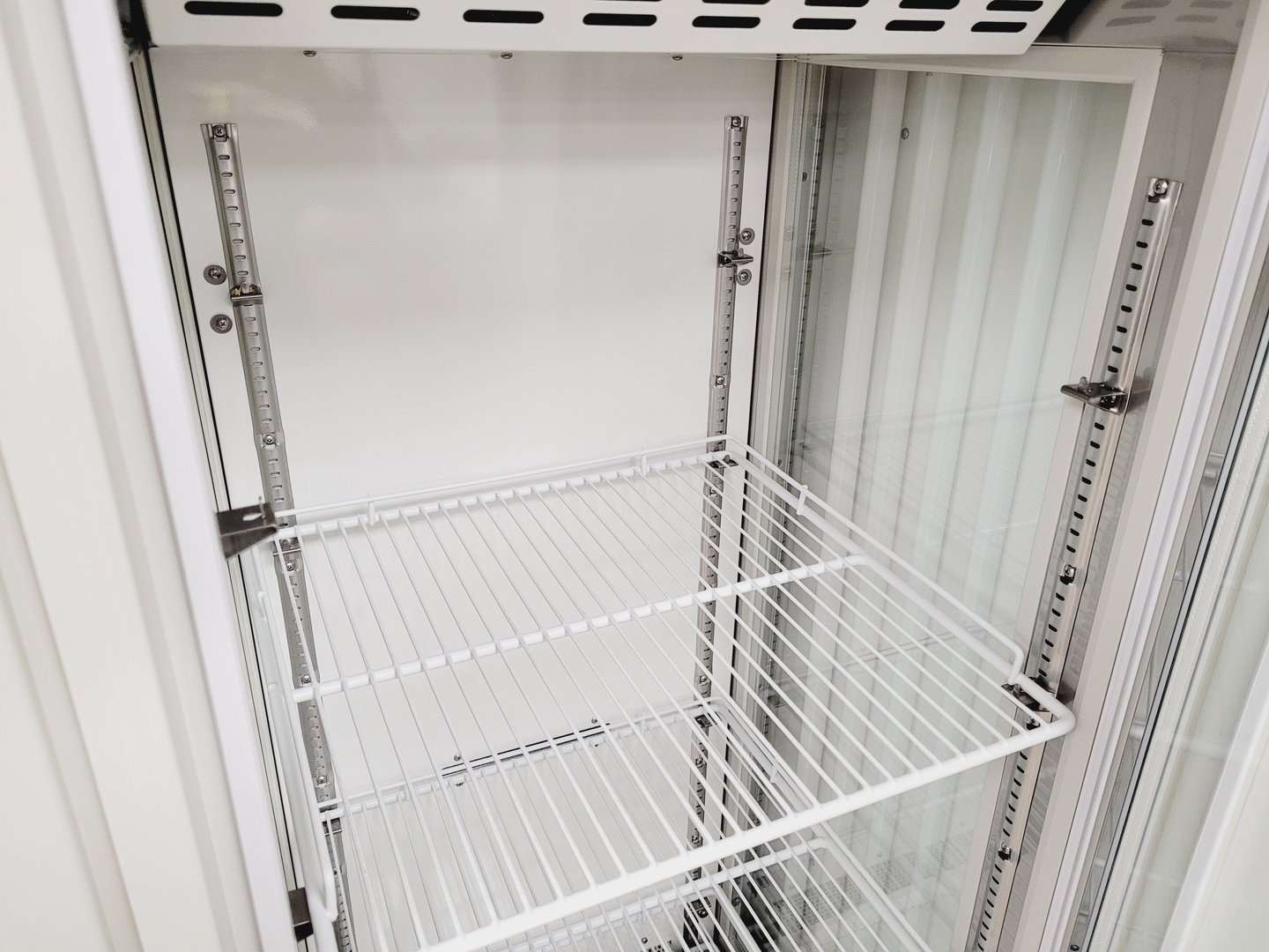 Image of Sanyo Versatile Environmental Test Chamber MLR-352H