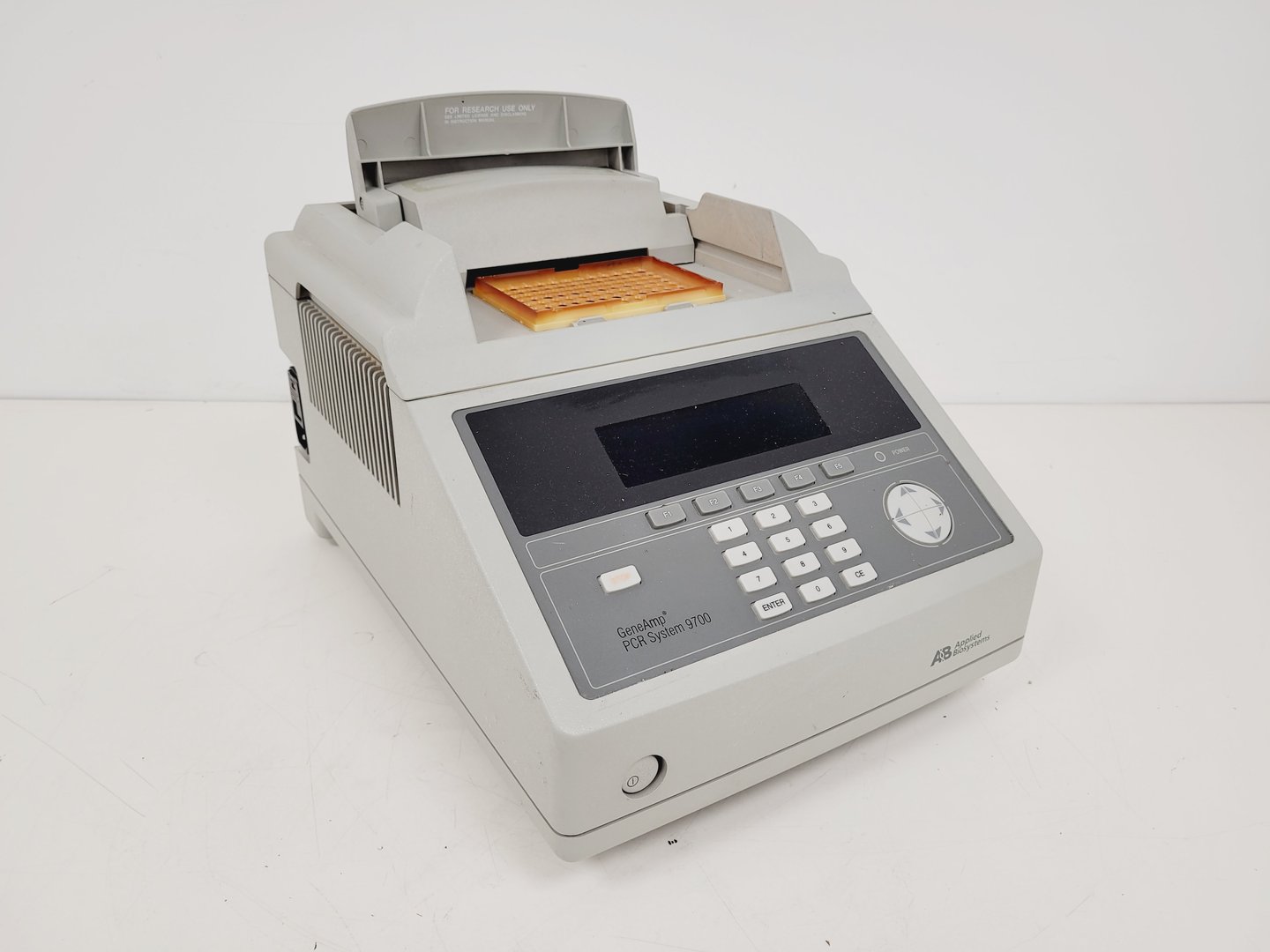 Image of Applied Biosystems GeneAmp PCR System 9700 Thermal Cycler 96 x 0.2ml  Lab