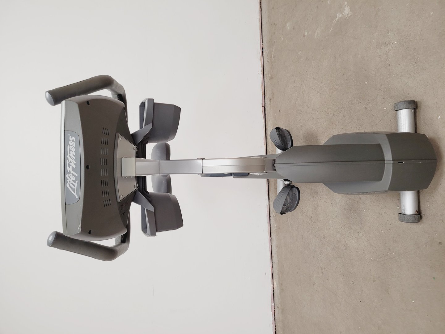 Image of Life Fitness 95ci Upright Cycle Exercise Bike