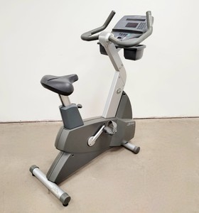 Thumbnail image of Life Fitness 95ci Upright Cycle Exercise Bike (Needs New Battery)