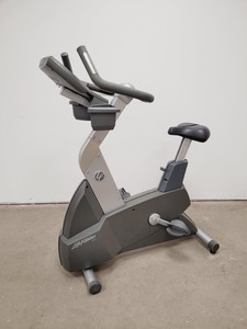 Thumbnail image of Life Fitness 95ci Upright Cycle Exercise Bike (Needs New Battery)