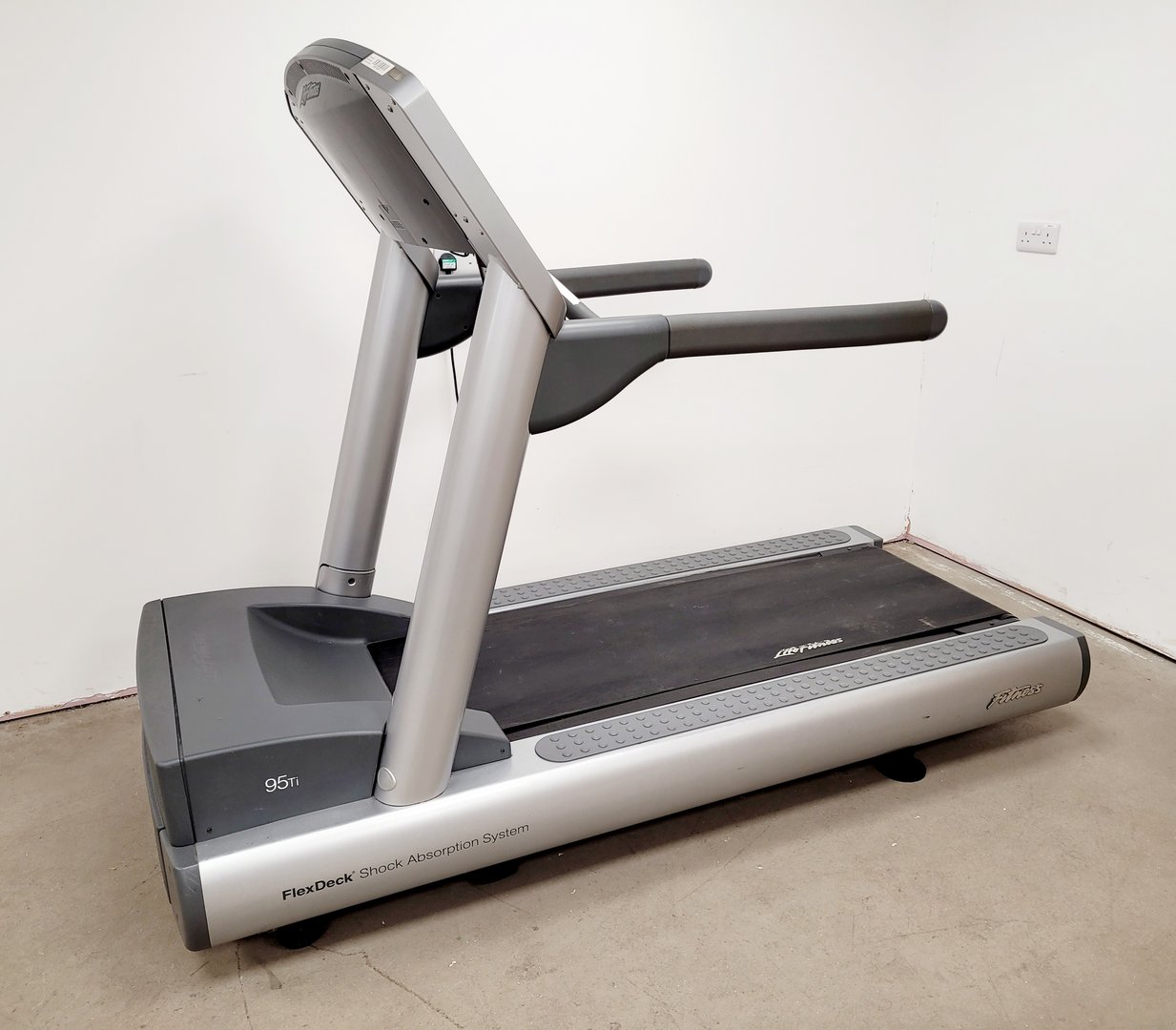 Image of Life Fitness 95Ti Commercial Gym Treadmill