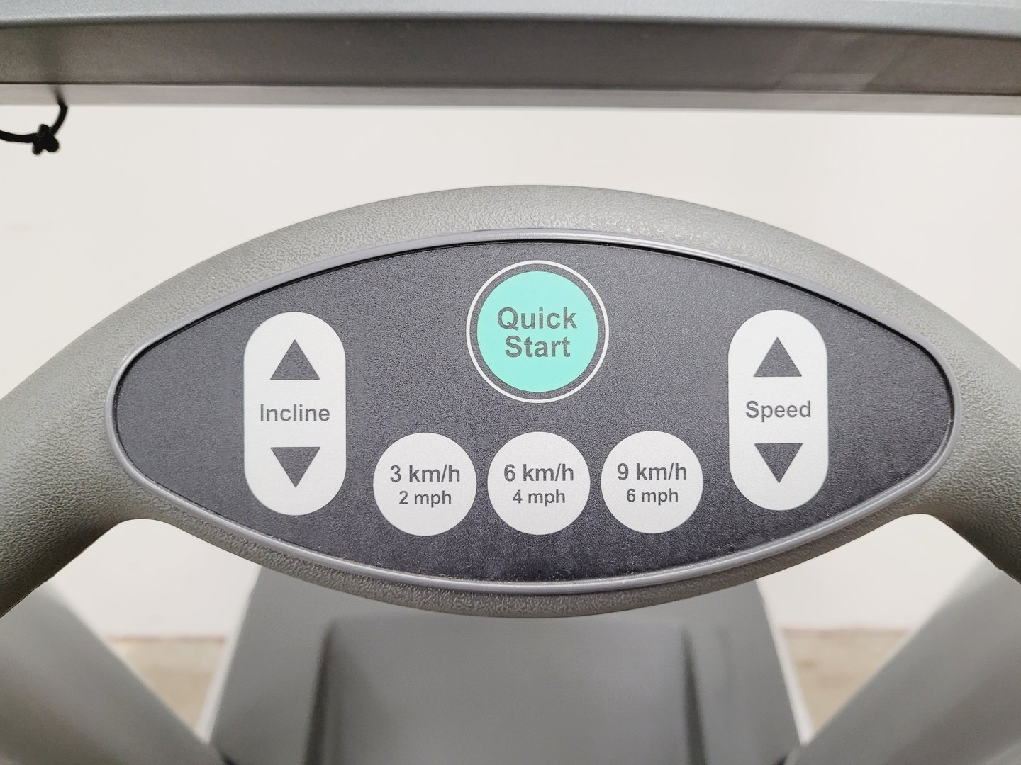 Image of Life Fitness 95Ti Commercial Gym Treadmill