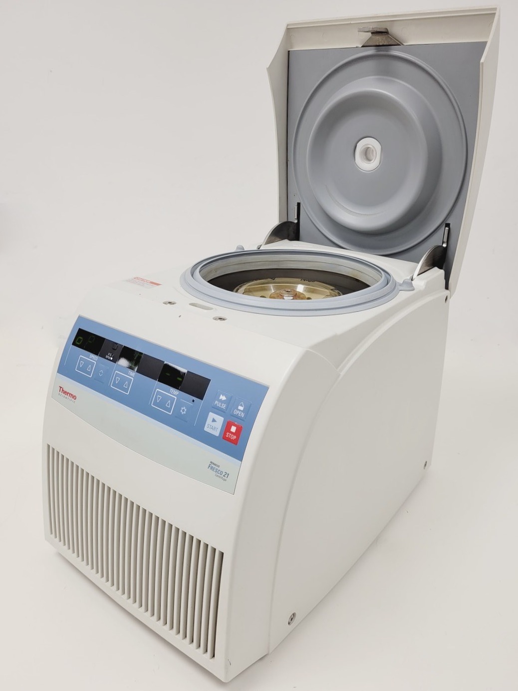 Image of Thermo Scientific Heraeus Fresco 21 Refrigerated Benchtop Centrifuge Lab