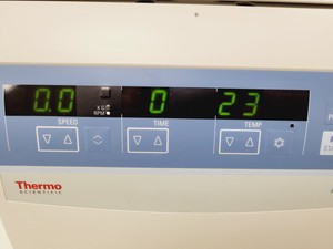 Thumbnail image of Thermo Scientific Heraeus Fresco 21 Refrigerated Benchtop Centrifuge Lab