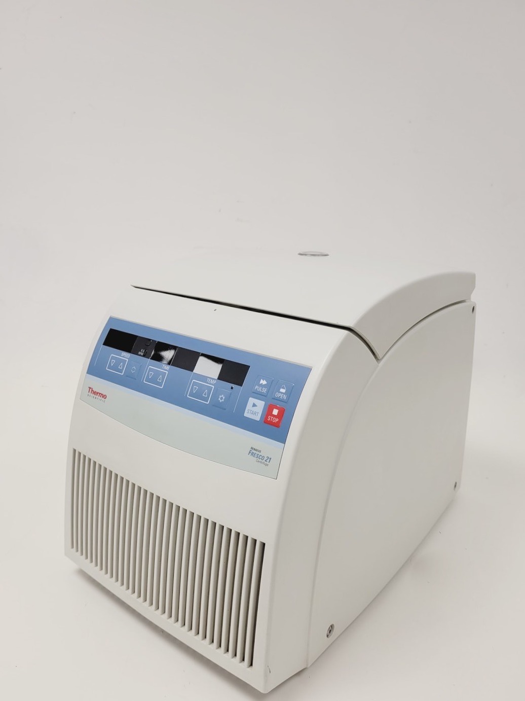 Image of Thermo Scientific Heraeus Fresco 21 Refrigerated Benchtop Centrifuge Lab