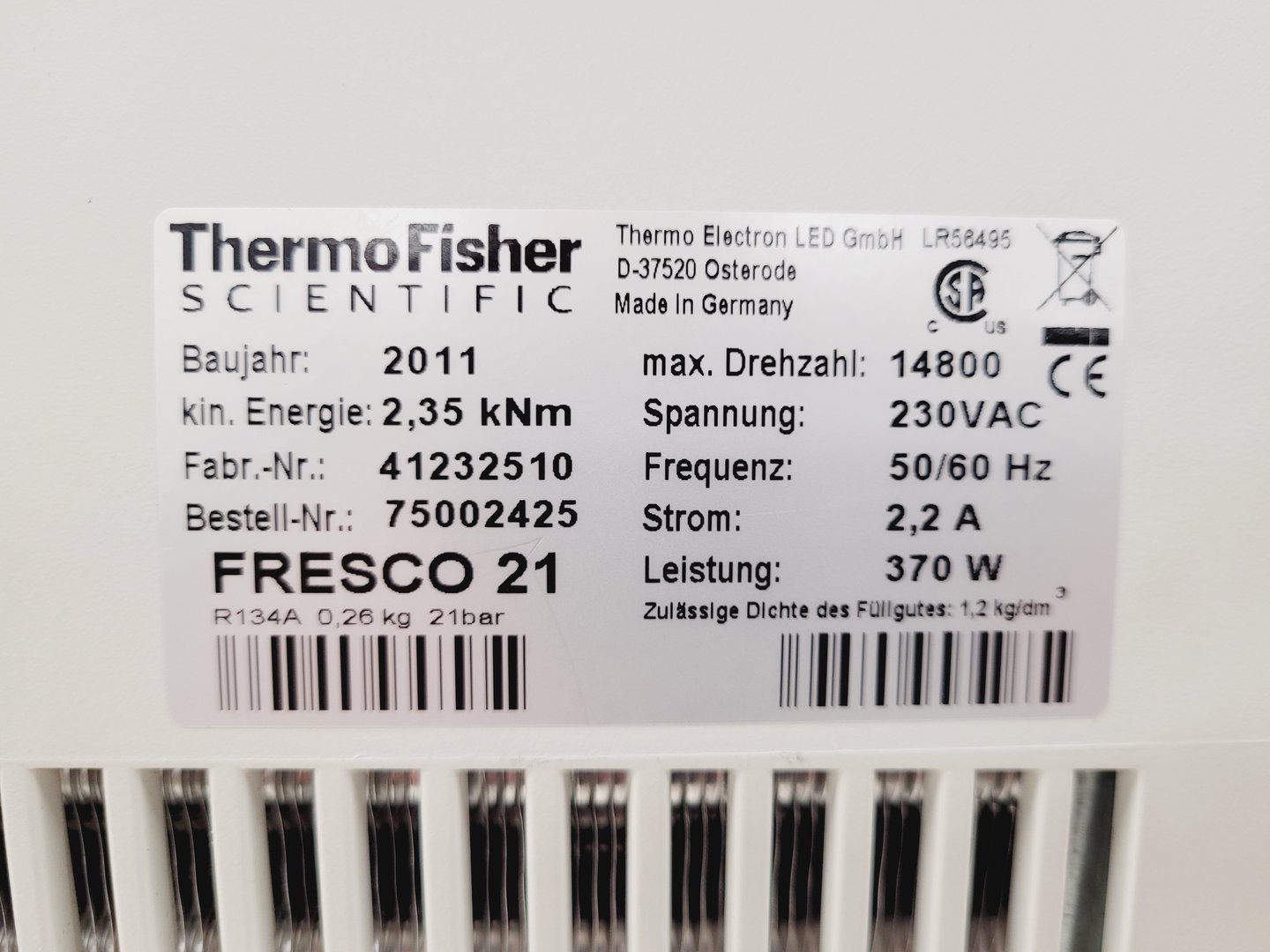 Image of Thermo Scientific Heraeus Fresco 21 Refrigerated Benchtop Centrifuge Lab