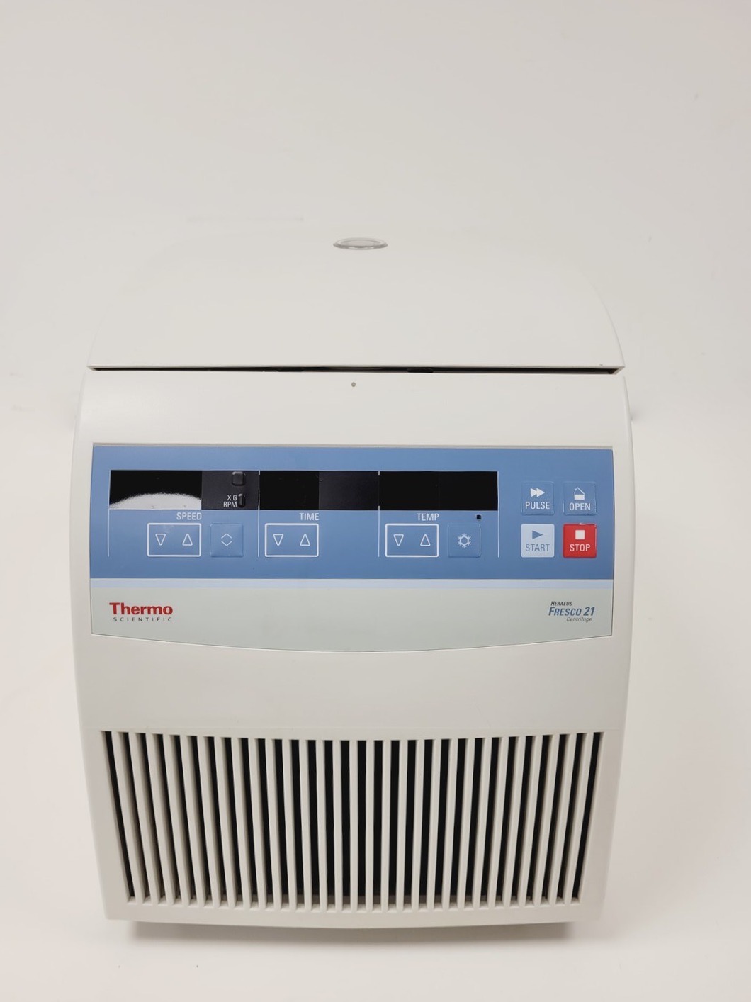 Image of Thermo Scientific Heraeus Fresco 21 Refrigerated Benchtop Centrifuge Lab