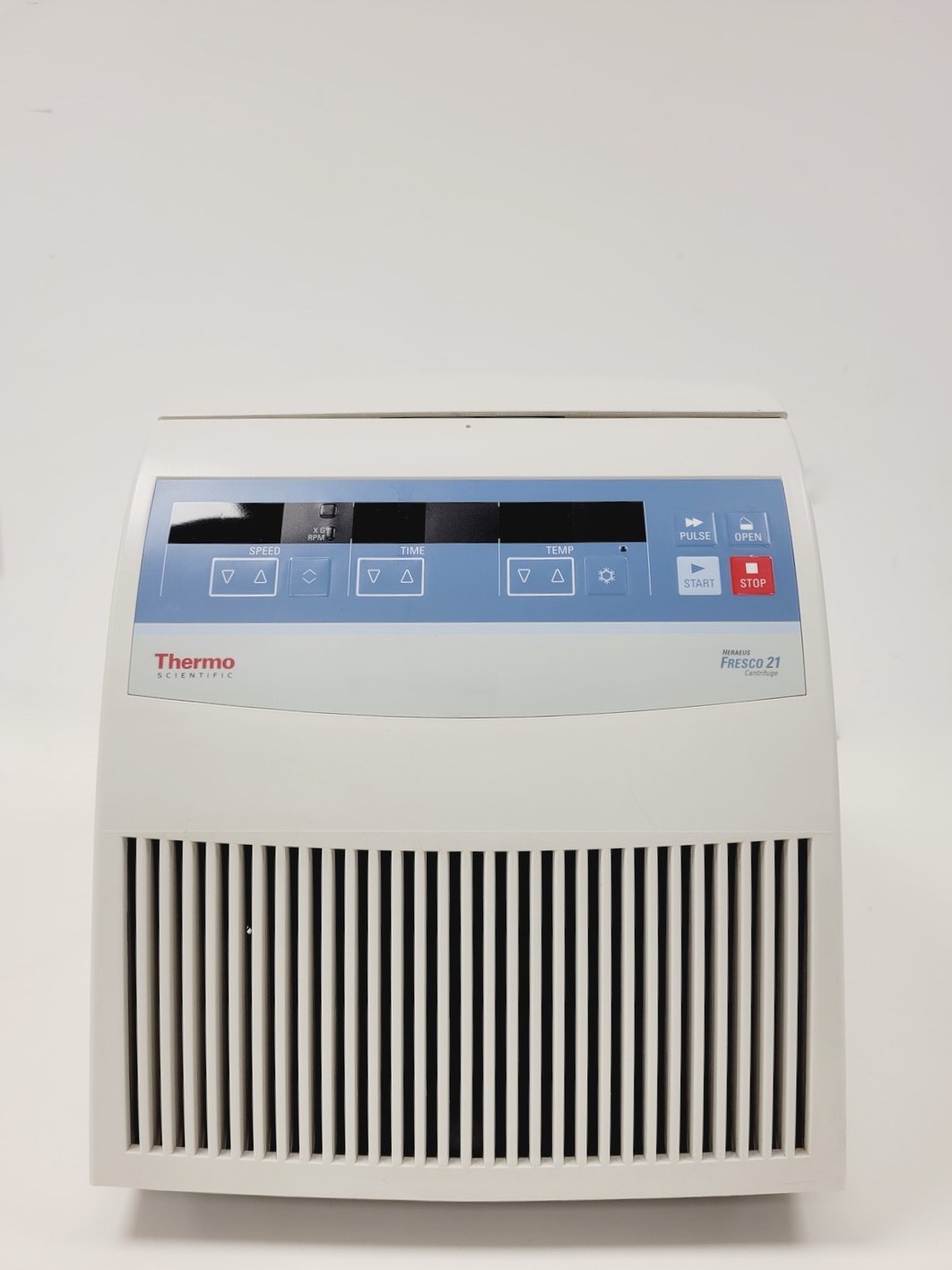 Image of Thermo Scientific Heraeus Fresco 21 Refrigerated Benchtop Centrifuge Lab