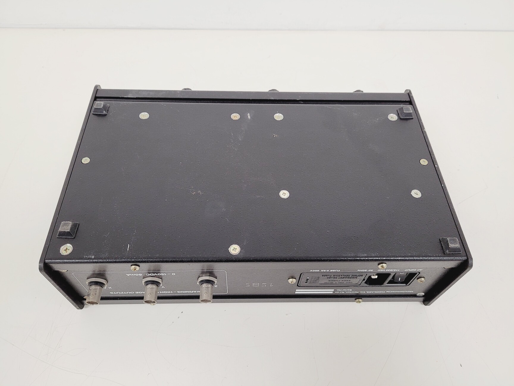 Image of Thorlabs MDT690 3-Axis Piezo Controller Lab