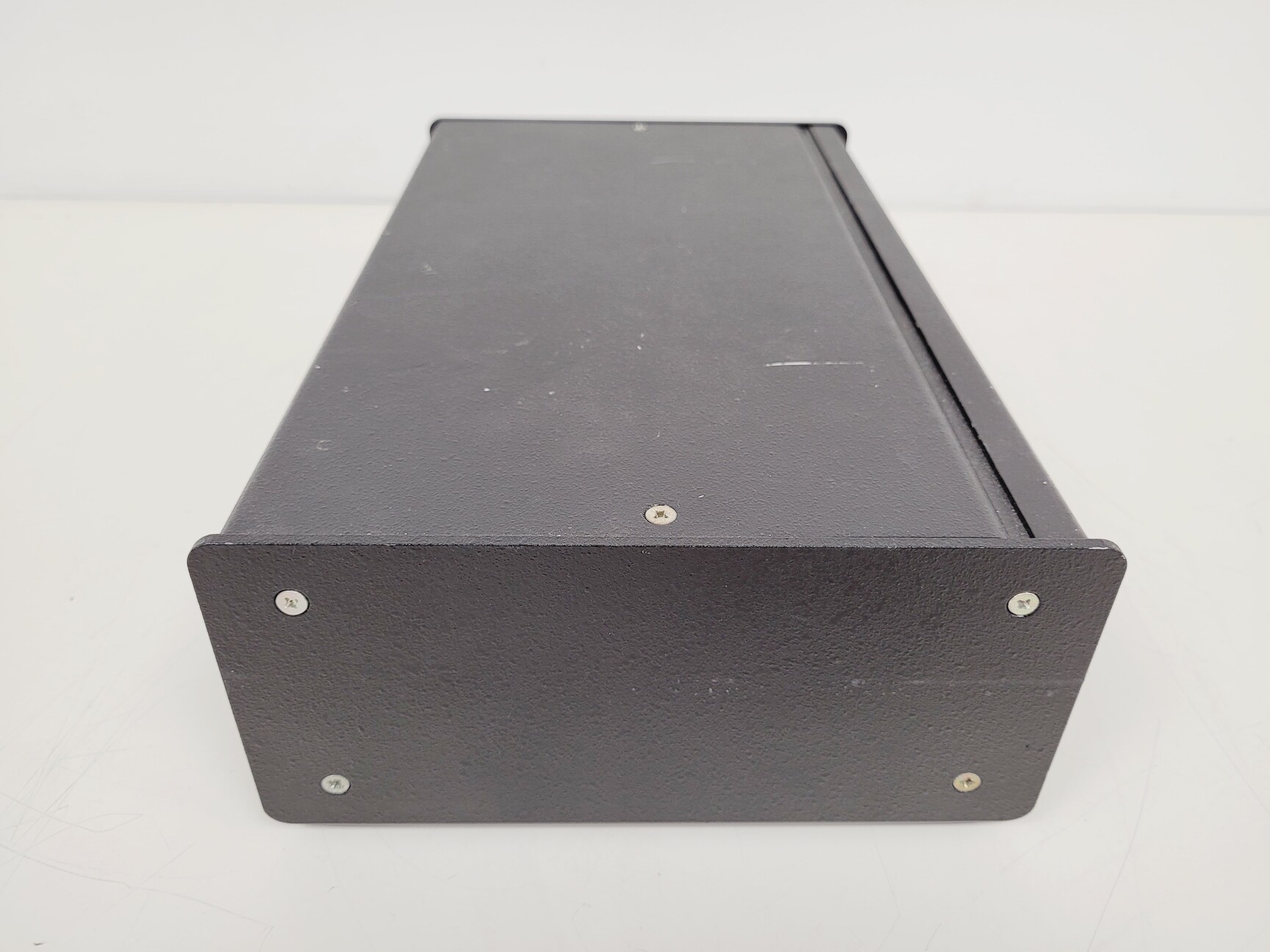 Image of Thorlabs MDT690 3-Axis Piezo Controller Lab