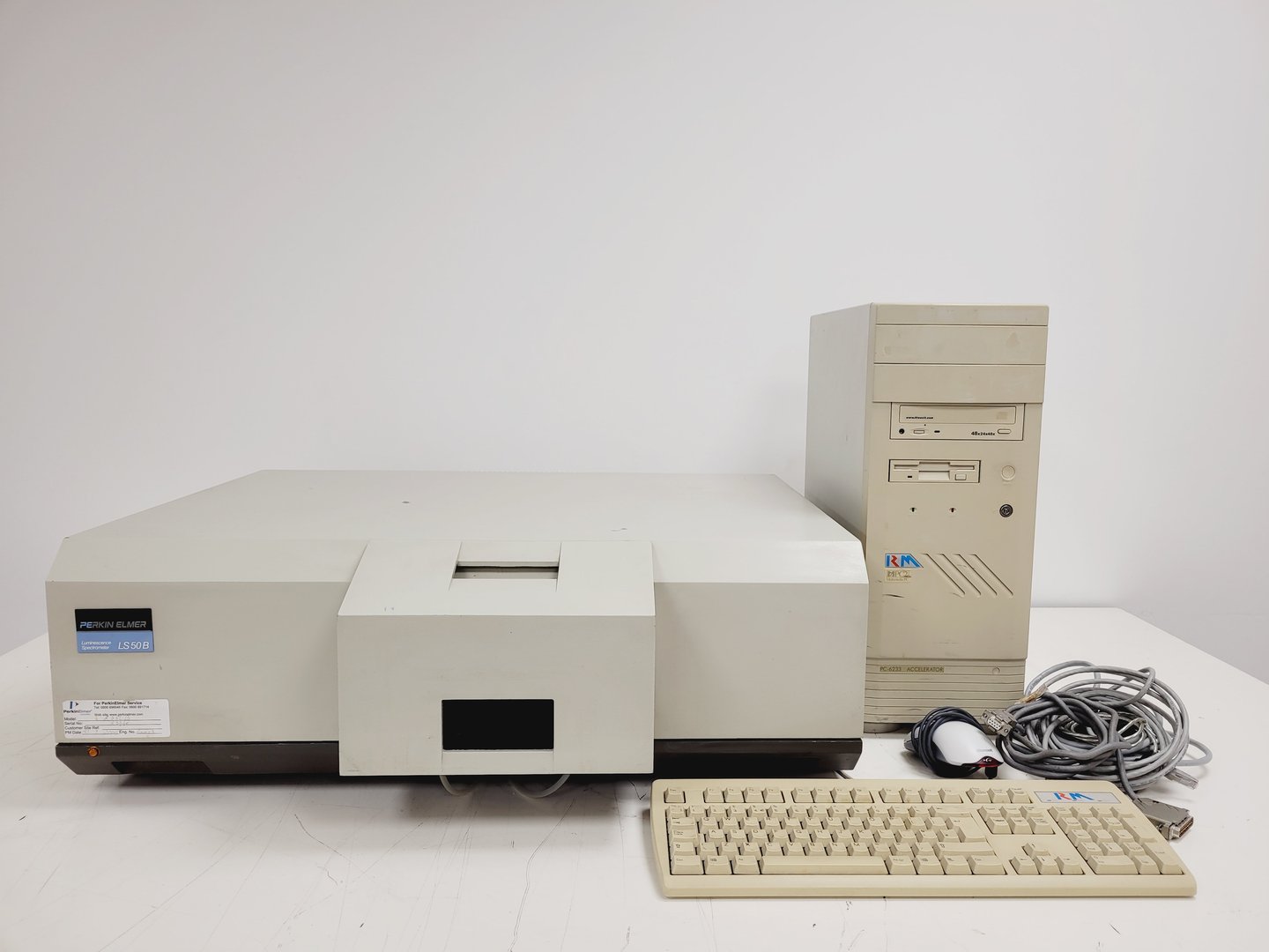 Image of Perkin Elmer LS 50 B Luminescence Spectrometer Lab
