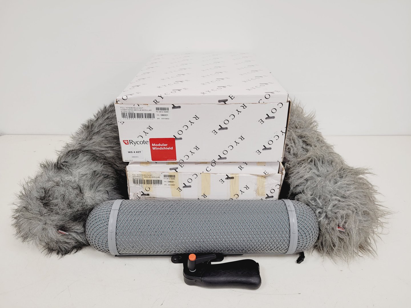 Image of 4 x Rycote Modular Microphone Windshields WS4 with 2 x Microphones & Windjammers
