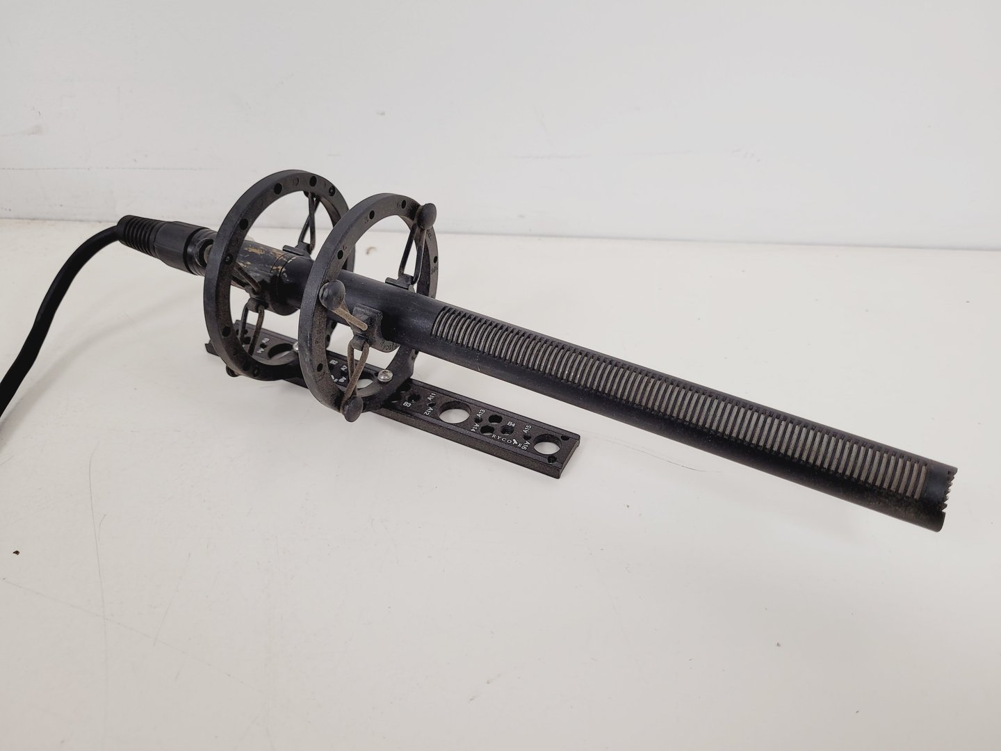 Image of 4 x Rycote Modular Microphone Windshields WS4 with 2 x Microphones & Windjammers