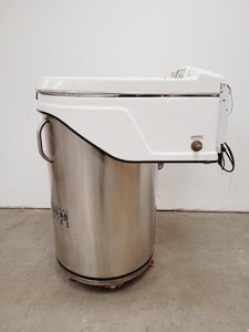 Thumbnail image of CBS Isothermal V1500-AB Series Liquid Nitrogen Tank with 2301 Series Ctrl Lab