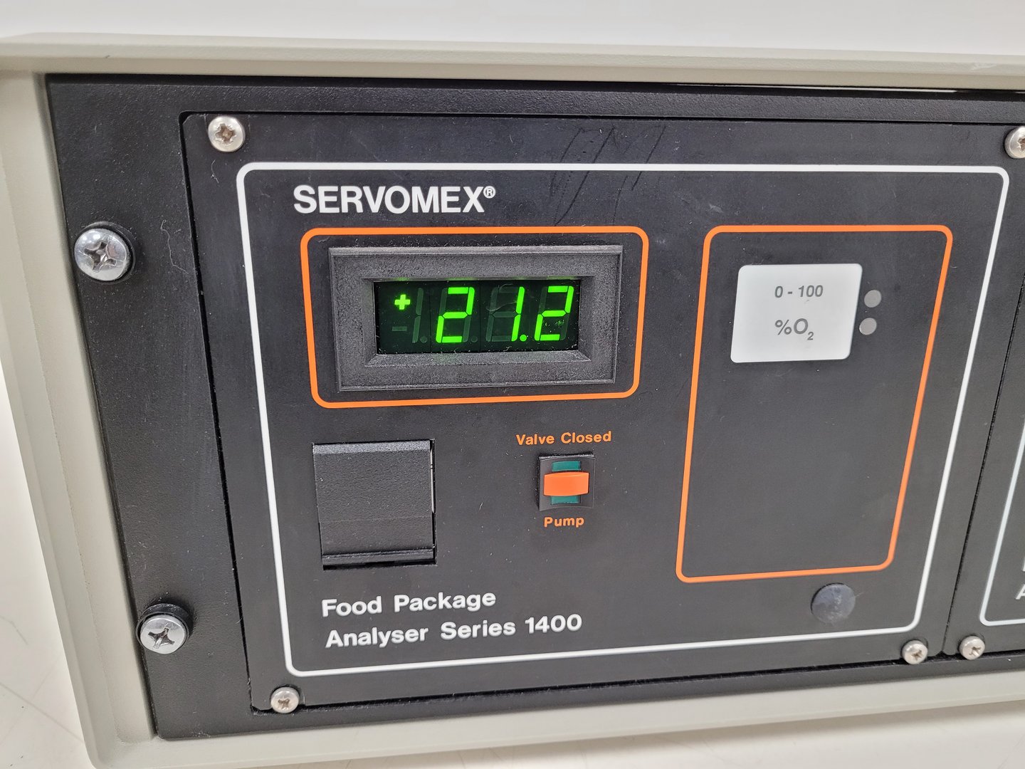 Image of Servomex Food Package Analyser Series 1400 Twin Double Unit Lab