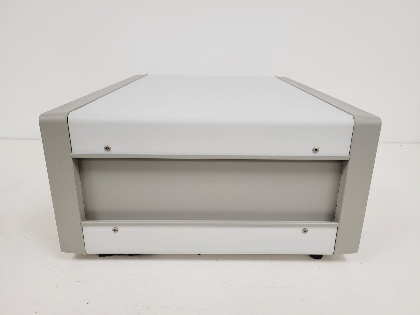 Image of Servomex Food Package Analyser Series 1400 Twin Double Unit Lab