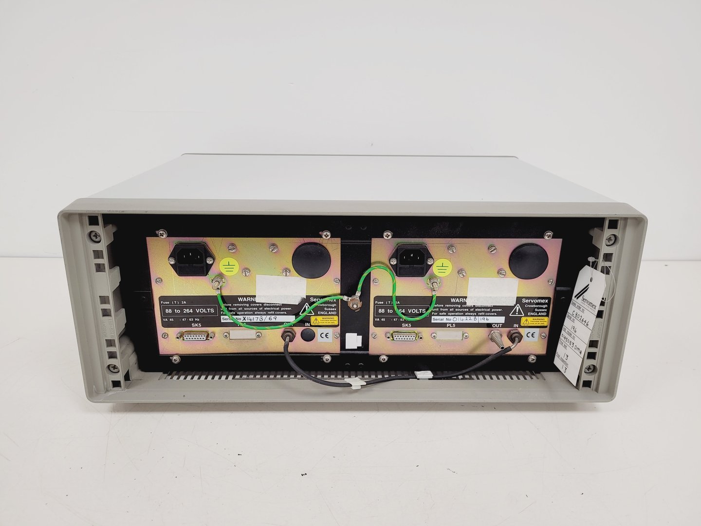 Image of Servomex Food Package Analyser Series 1400 Twin Double Unit Lab