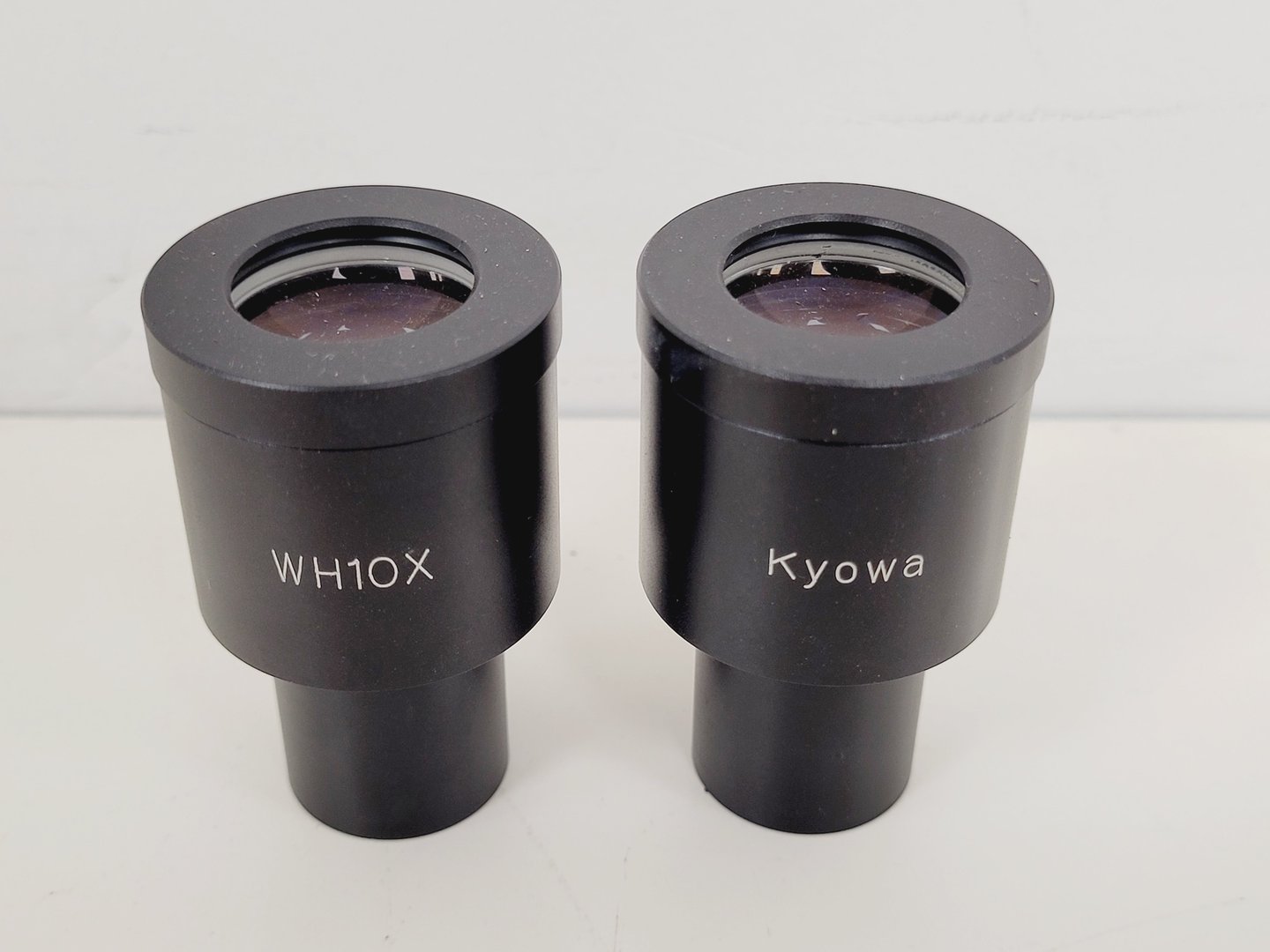 Image of Kyowa Medilux-12 Binocular Microscope  No. 813319 w/ 4 x Objectives Lab