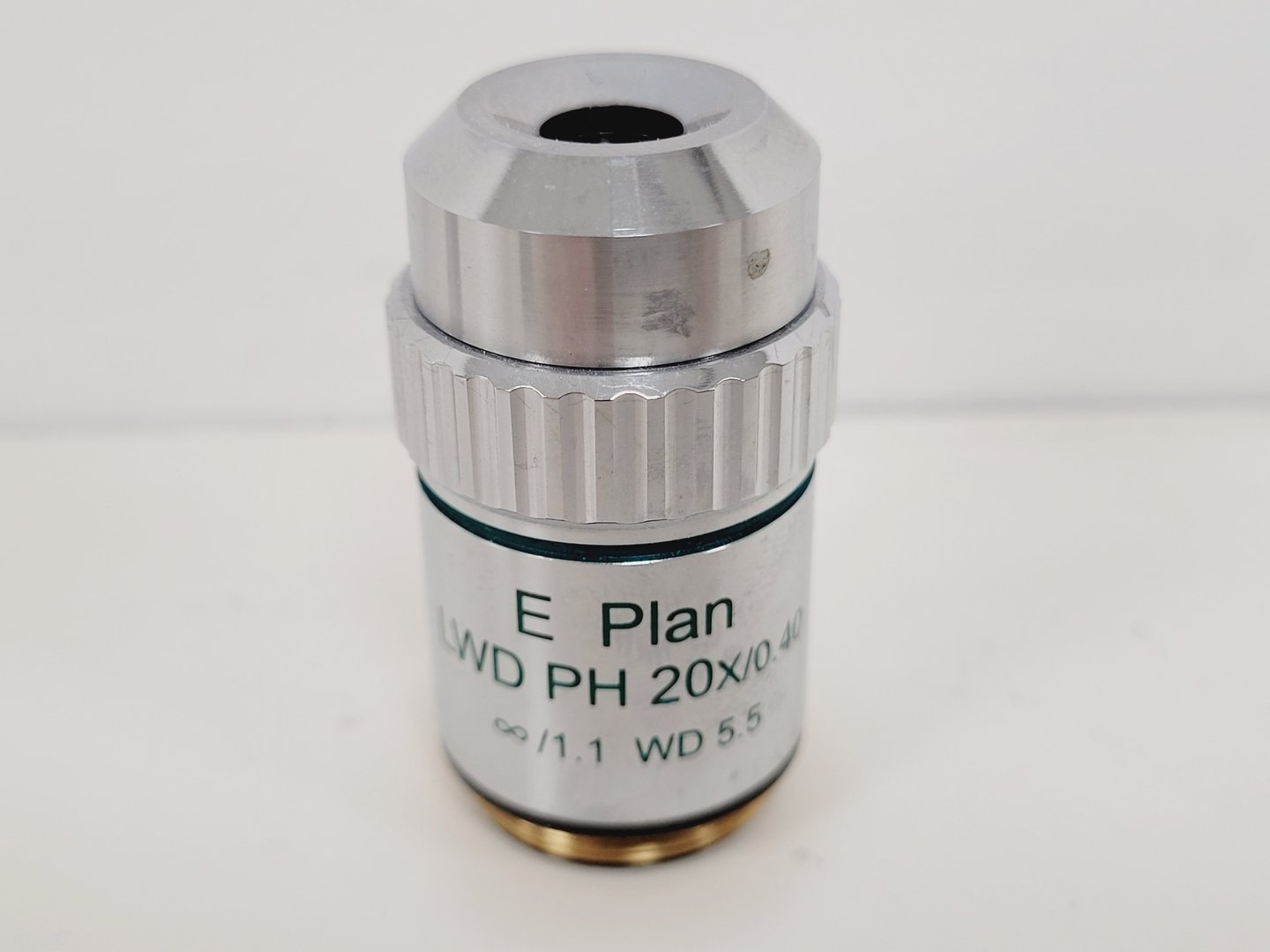 Image of Motic AE21 Series Inverted Trinocular Microscope with 4 x Objectives Lab