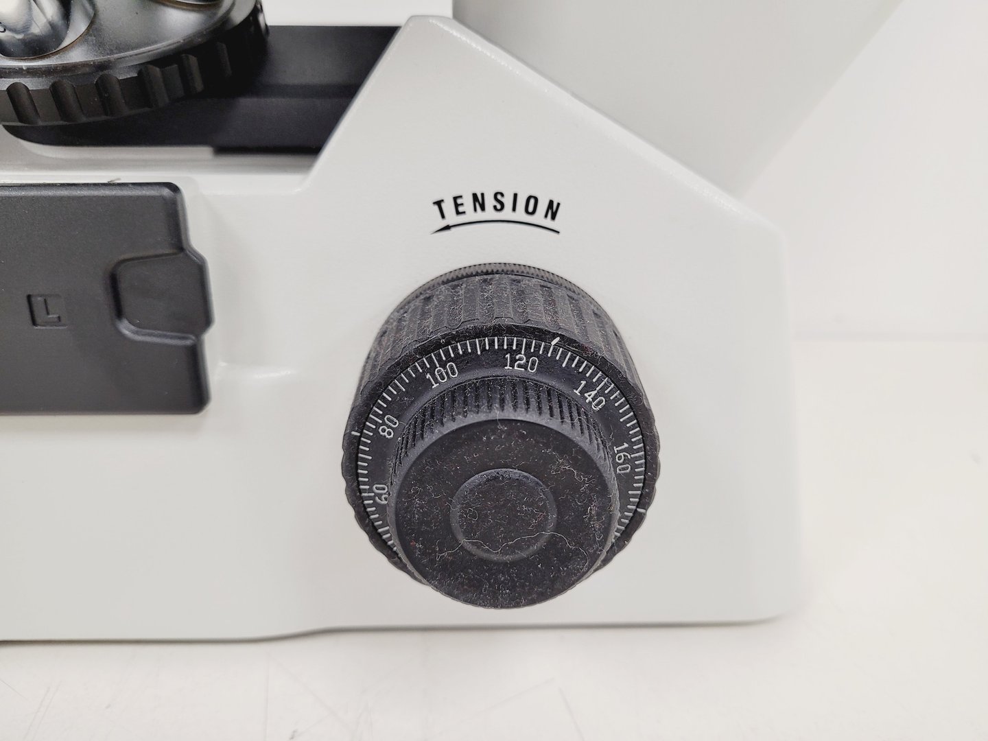 Image of Motic AE21 Series Inverted Trinocular Microscope with 4 x Objectives Lab