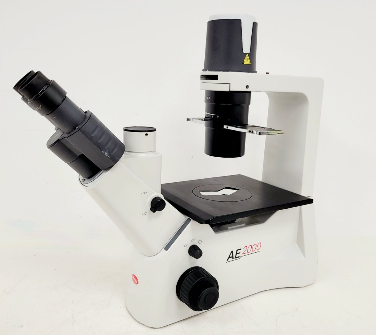 Image of Motic AE2000 Inverted Microscope with 4 x Objectives Lab