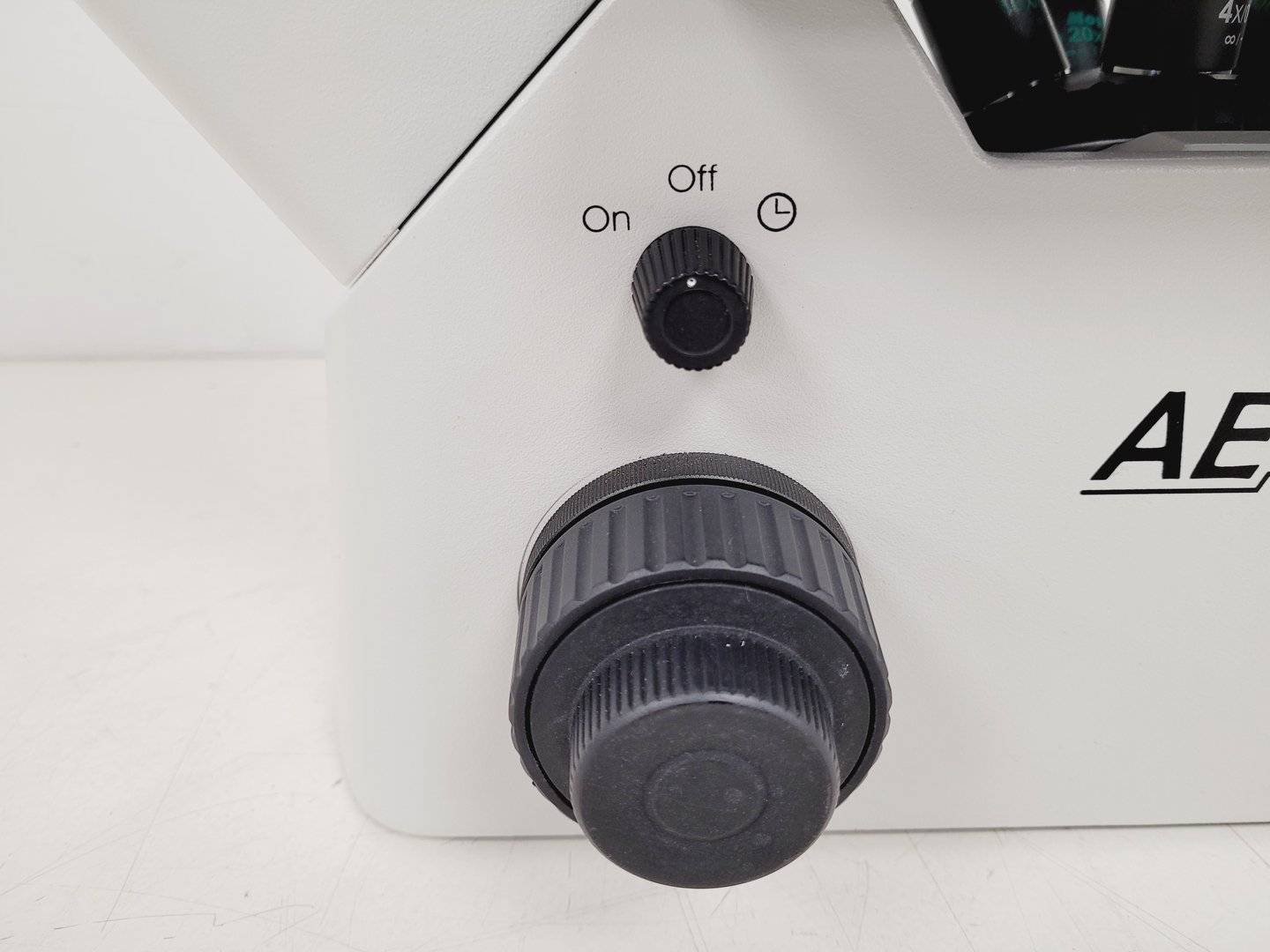 Image of Motic AE2000 Inverted Microscope with 4 x Objectives Lab