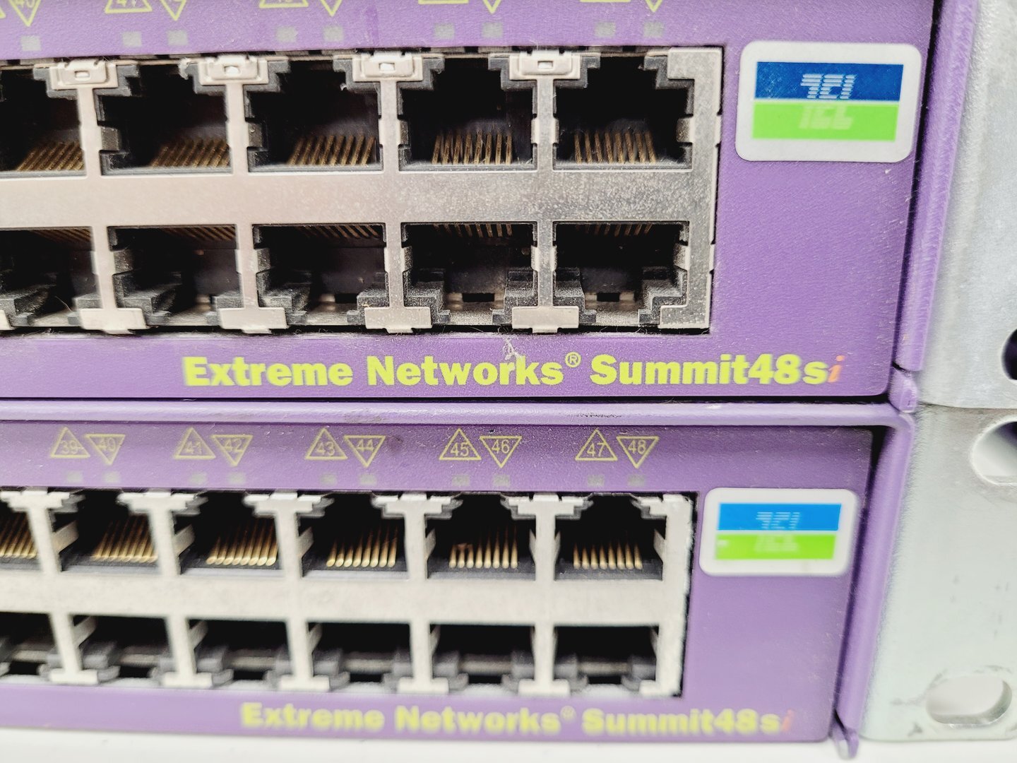 Image of 13 x Extreme Network Summit 48Si Fast Port Ethernet Switches 15601 48 Port Lab
