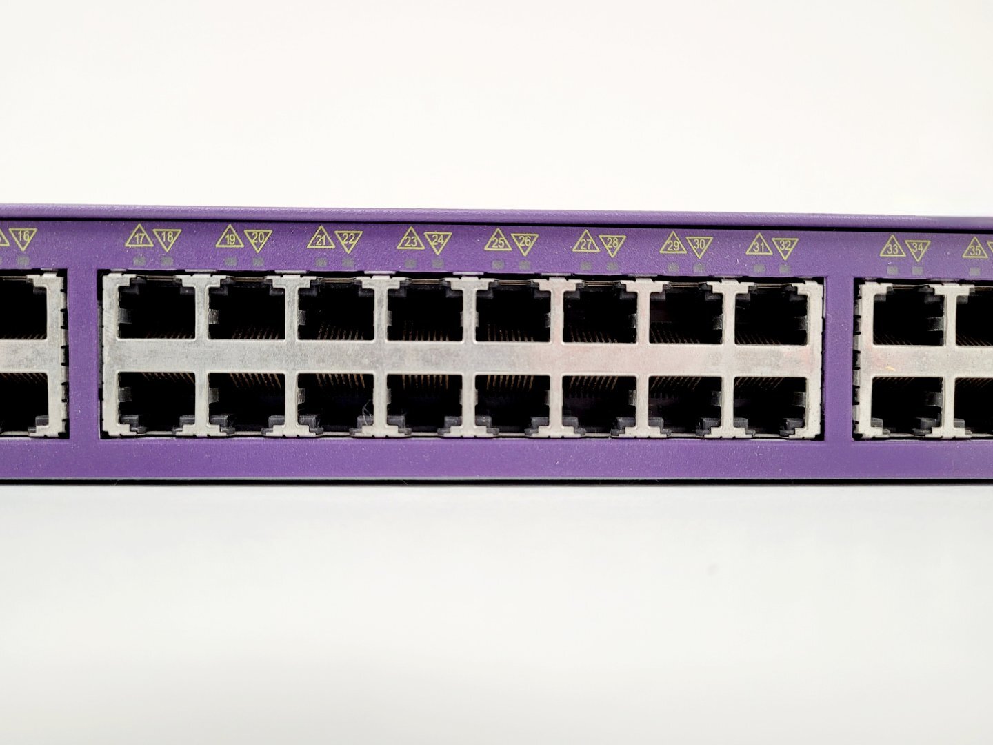 Image of 13 x Extreme Network Summit 48Si Fast Port Ethernet Switches 15601 48 Port Lab