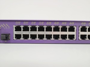 Thumbnail image of 13 x Extreme Network Summit 48Si Fast Port Ethernet Switches 15601 48 Port Lab