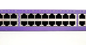 Thumbnail image of 16 x Extreme Network Summit X450e-48p Network Switches 48 Slot Model 16148