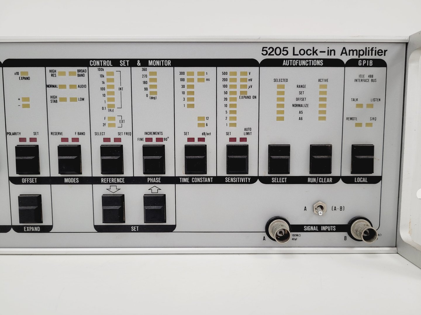 Image of EG&G Brookdeal Electronics 5205 Lock-In Power Amplifier Lab Spares/Repairs