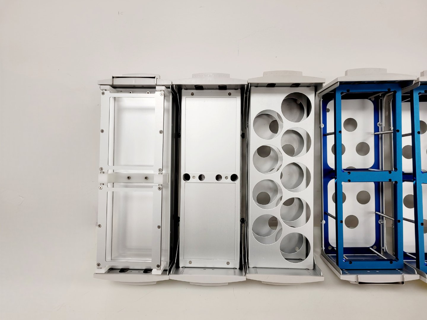 Image of Gilson Liquid Handler Model 215 - Gilson Injection Module Model 819 System Lab