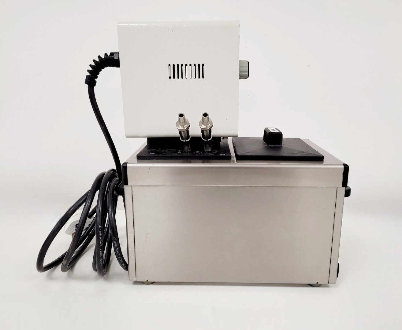 Image of HAAKE C10/B3 Heated Circulating Water Bath Lab