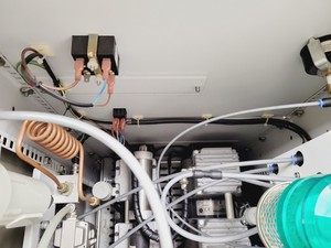 Thumbnail image of Peak Scientific NM30LA-MS Nitrogen Generator 