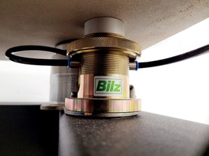 Thumbnail image of Bilz BiAir Laboratory Vibration Isolation Optical Table Lab