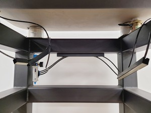 Thumbnail image of Bilz BiAir Laboratory Vibration Isolation Optical Table Lab