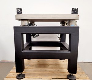 Thumbnail image of Bilz BiAir Laboratory Vibration Isolation Optical Table Lab