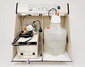 Thumbnail image of Becton Dickinson BD LSRFortessa Cell Analysis System with Accessories Lab