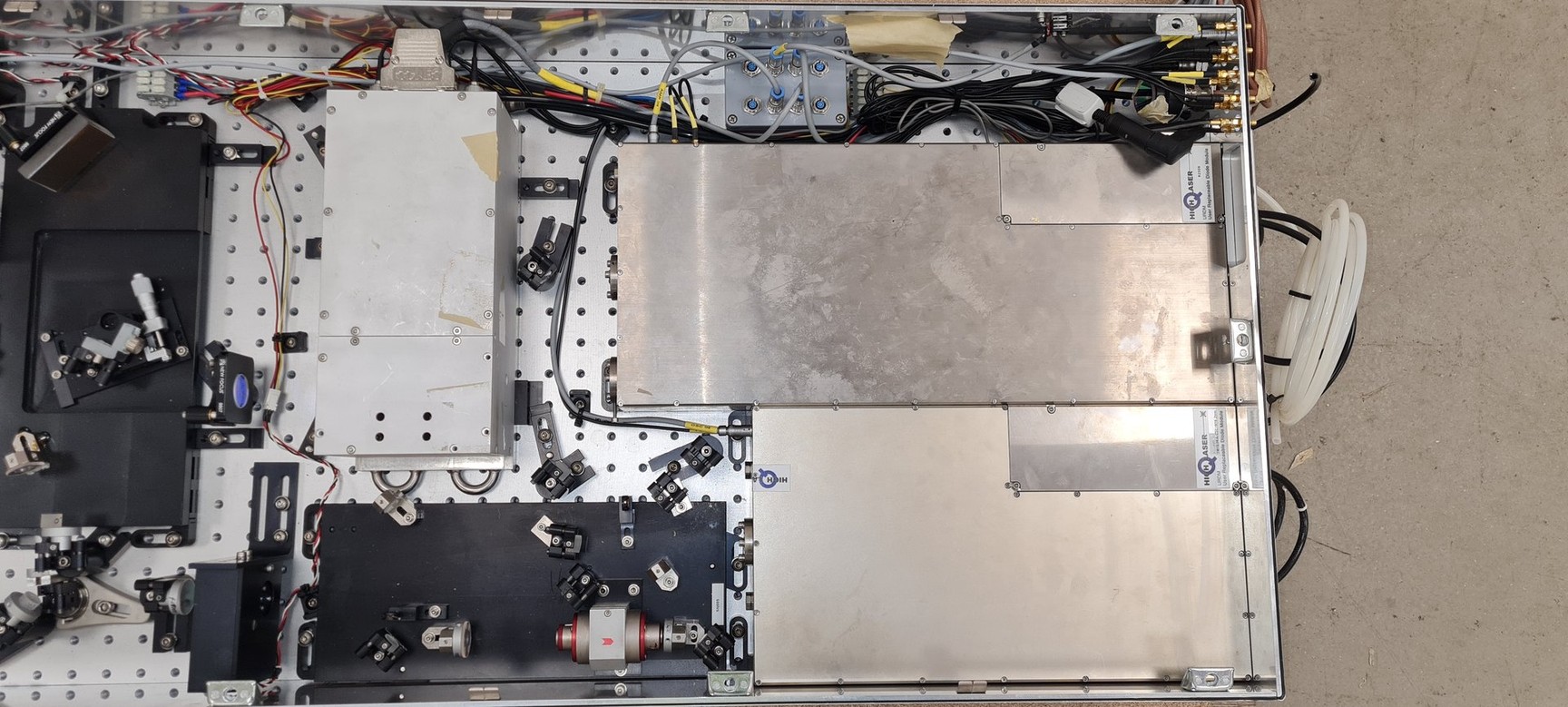Image of High-Q femtoREGEN Class 4 Laser Model IC-1030-1000 Yb HR REG AMP SHG-THG Faulty