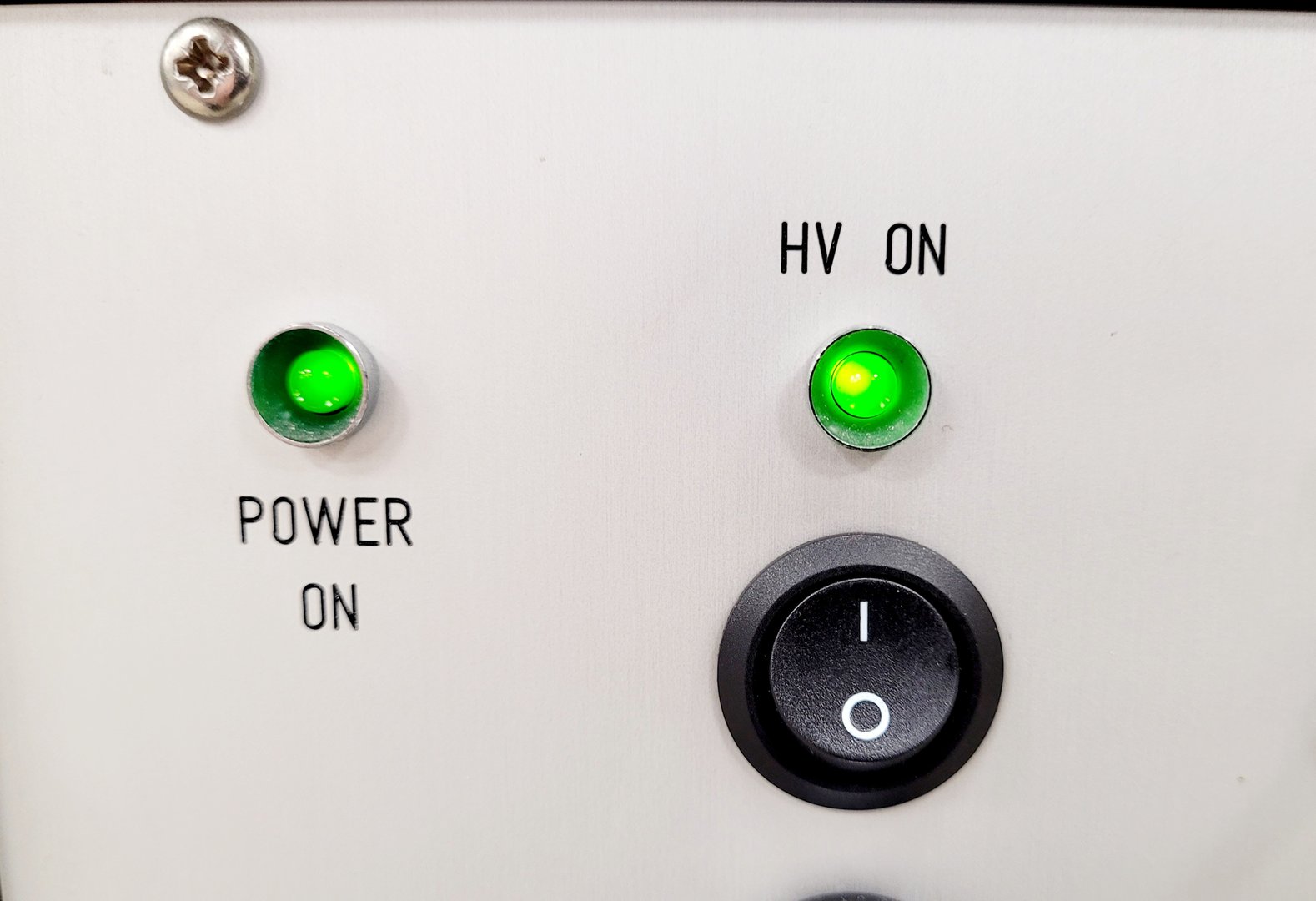Image of High-Q femtoREGEN Class 4 Laser Model IC-1030-1000 Yb HR REG AMP SHG-THG Faulty