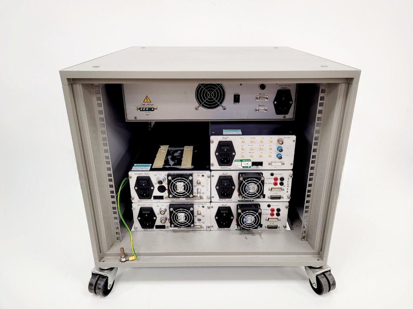 Image of High-Q femtoREGEN Class 4 Laser Model IC-1030-1000 Yb HR REG AMP SHG-THG Faulty