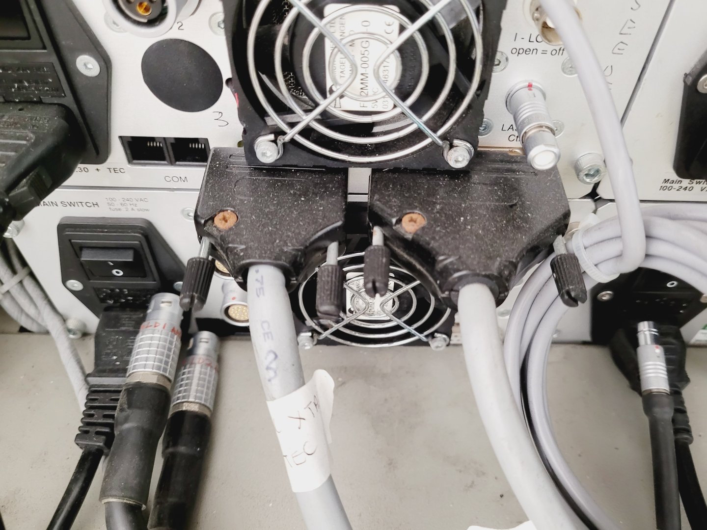 Image of High-Q femtoREGEN Class 4 Laser Model IC-1030-1000 Yb HR REG AMP SHG-THG Faulty